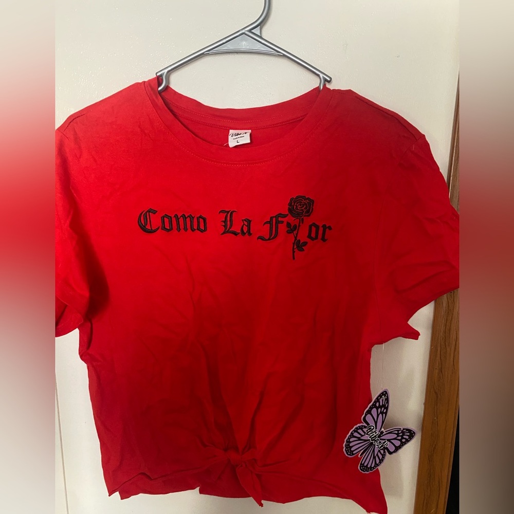 Red cropped shirt